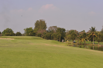 ムアンエーク　ゴルフコース(MUANG AKE  Golf Course)